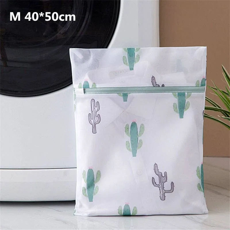 Cactus Print Mesh Laundry Clothes Bag