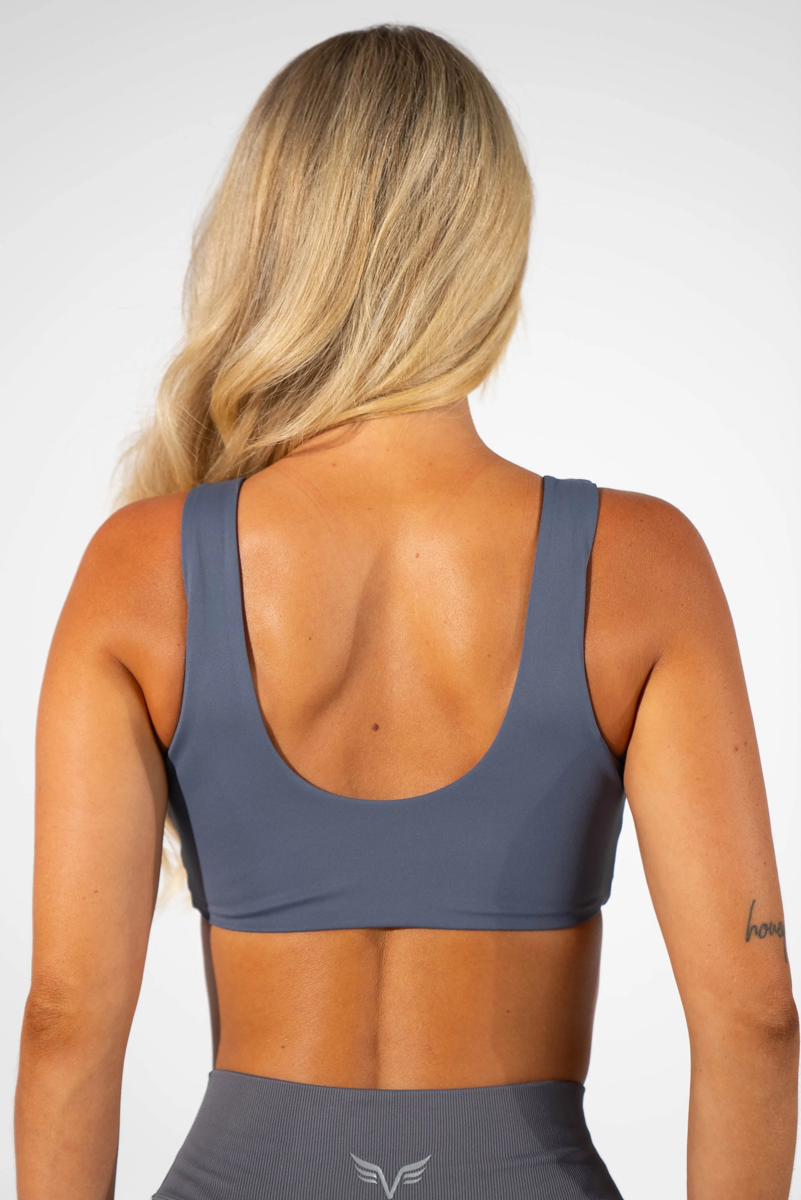 Sculpt Curves Sports Bra