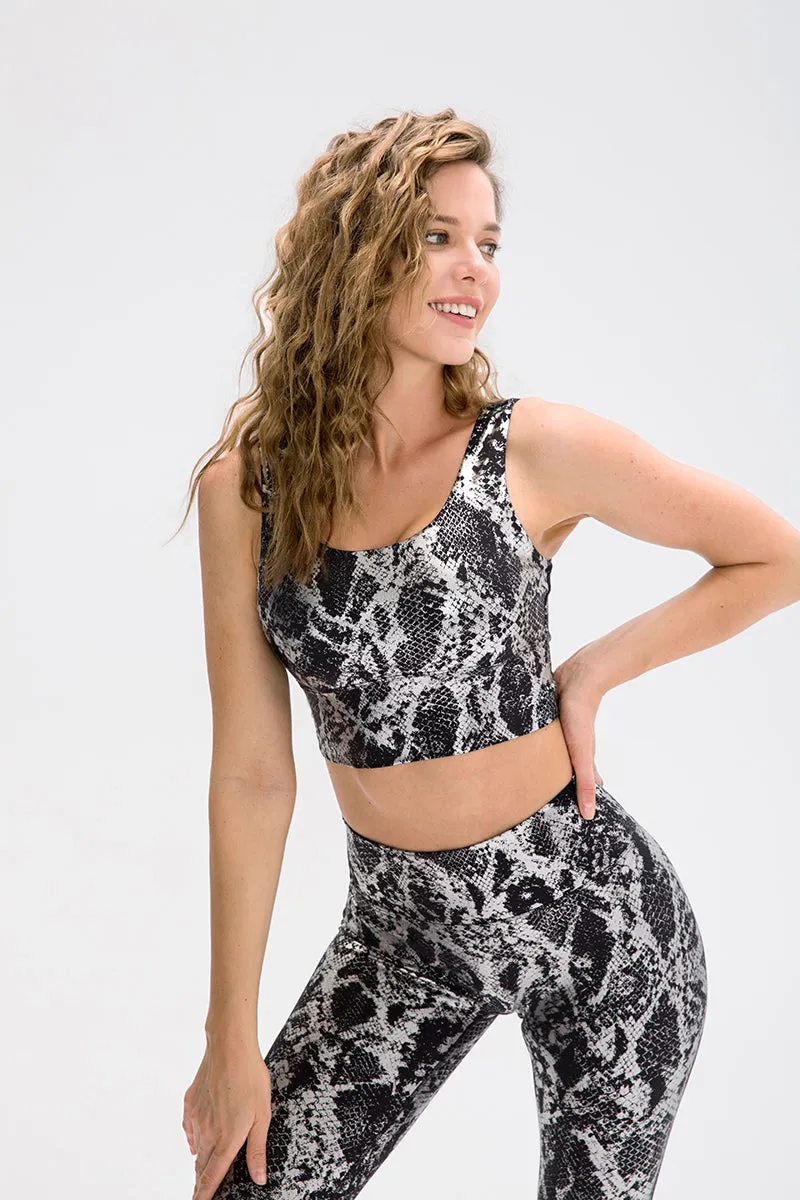 Snakeskin Print Sports Bra Light Support
