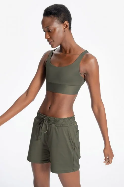 Wellness Lounge Bermuda | Activewear | Sage Green