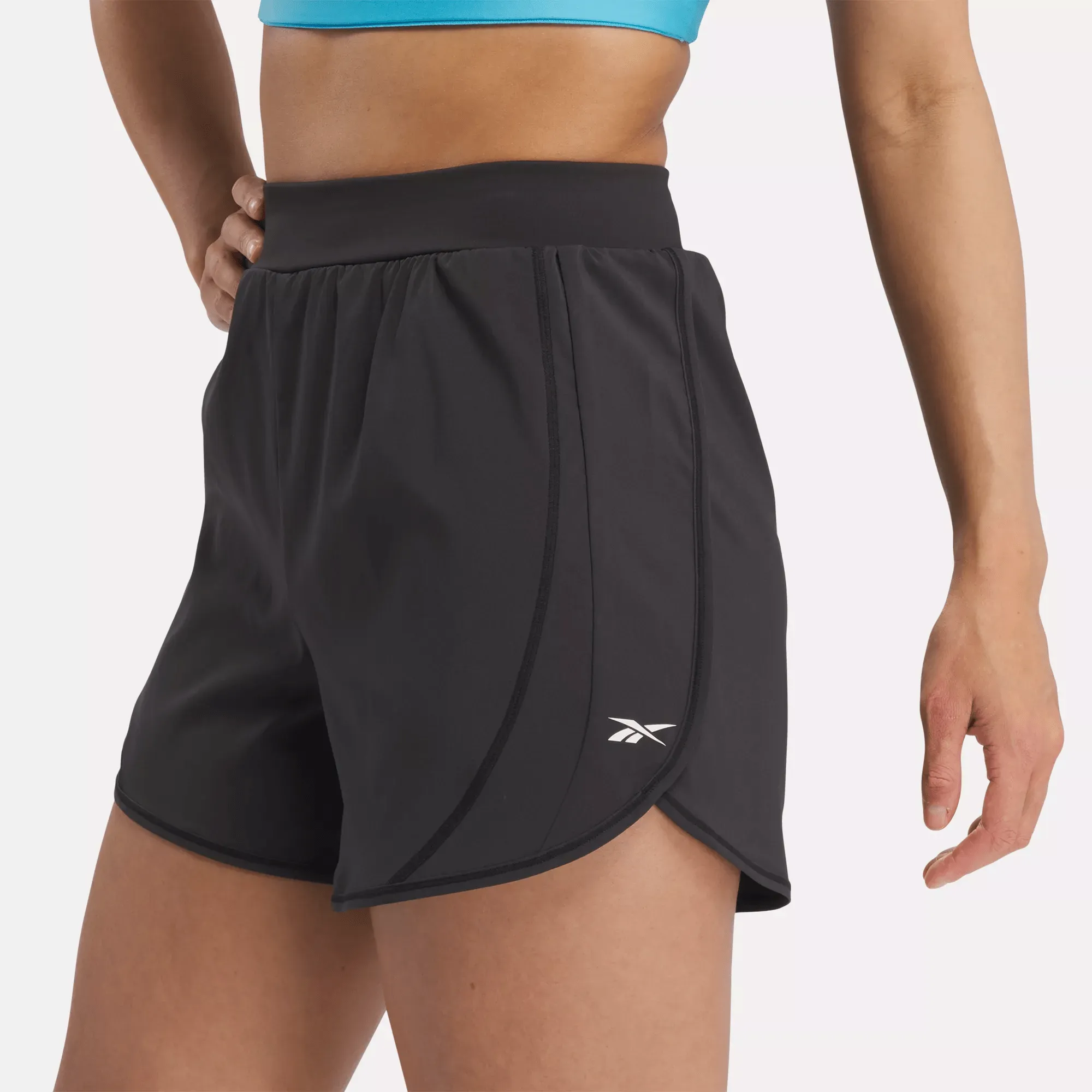 Women's Lux Woven Shorts 4"